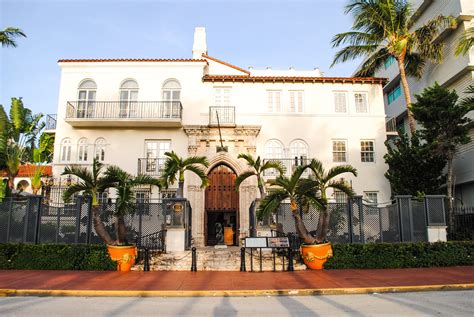 villa casa casuarina miami